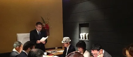 代表 遠藤信行の研修講師の様子